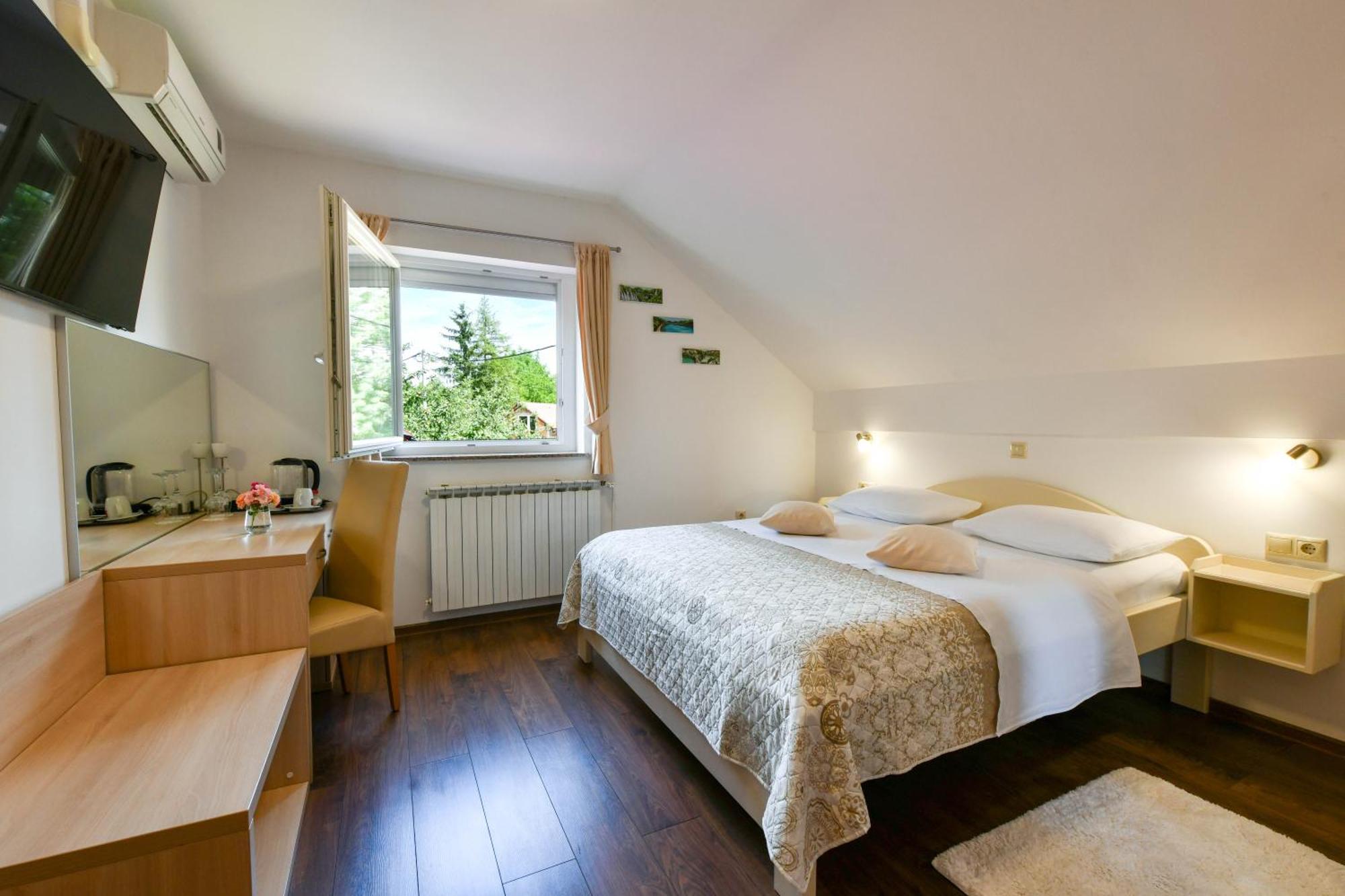 House Marija B&B Селиште-Дрежничко Экстерьер фото